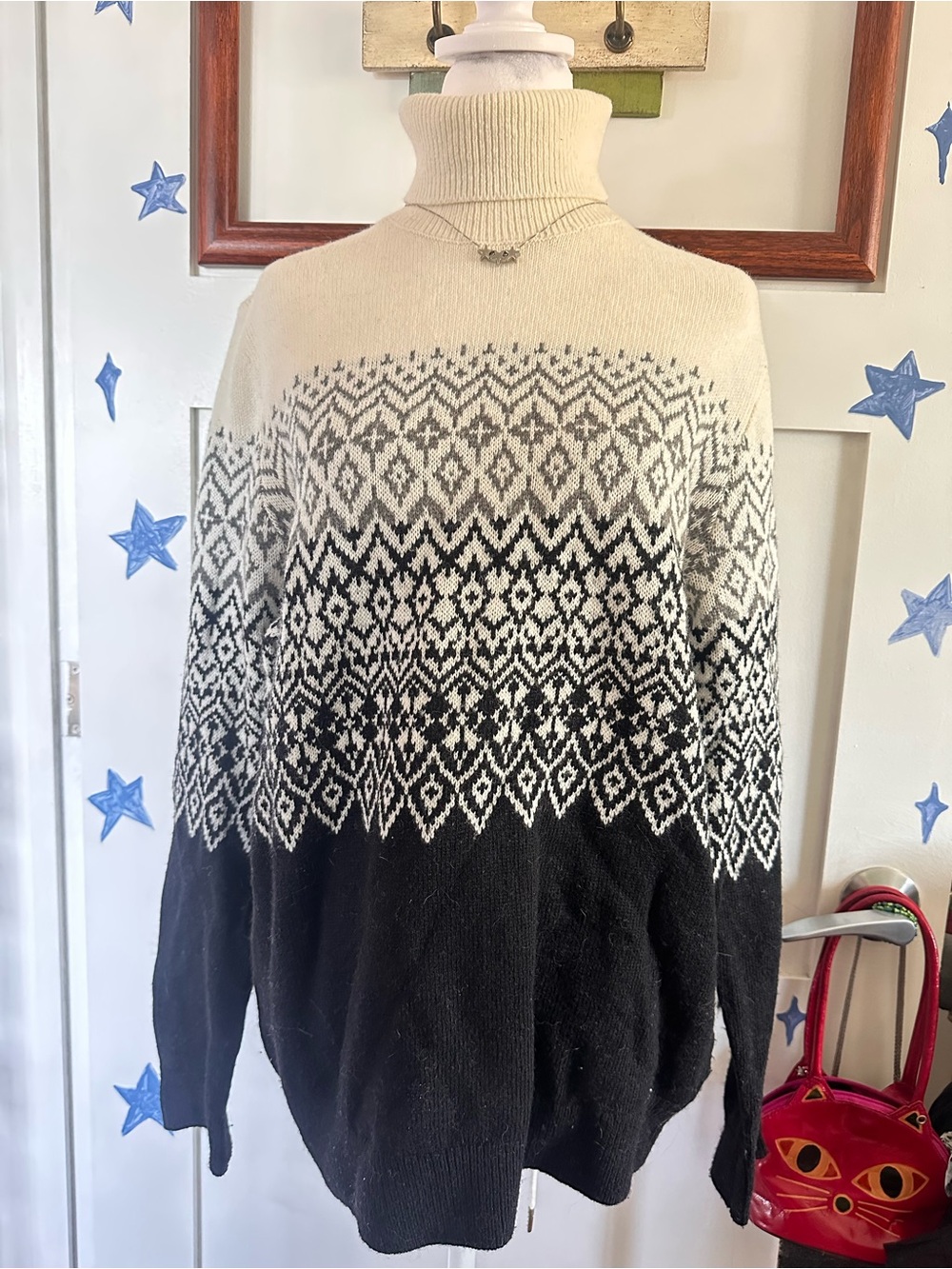 H&M Cozy Black & Cream Turtleneck Sweater